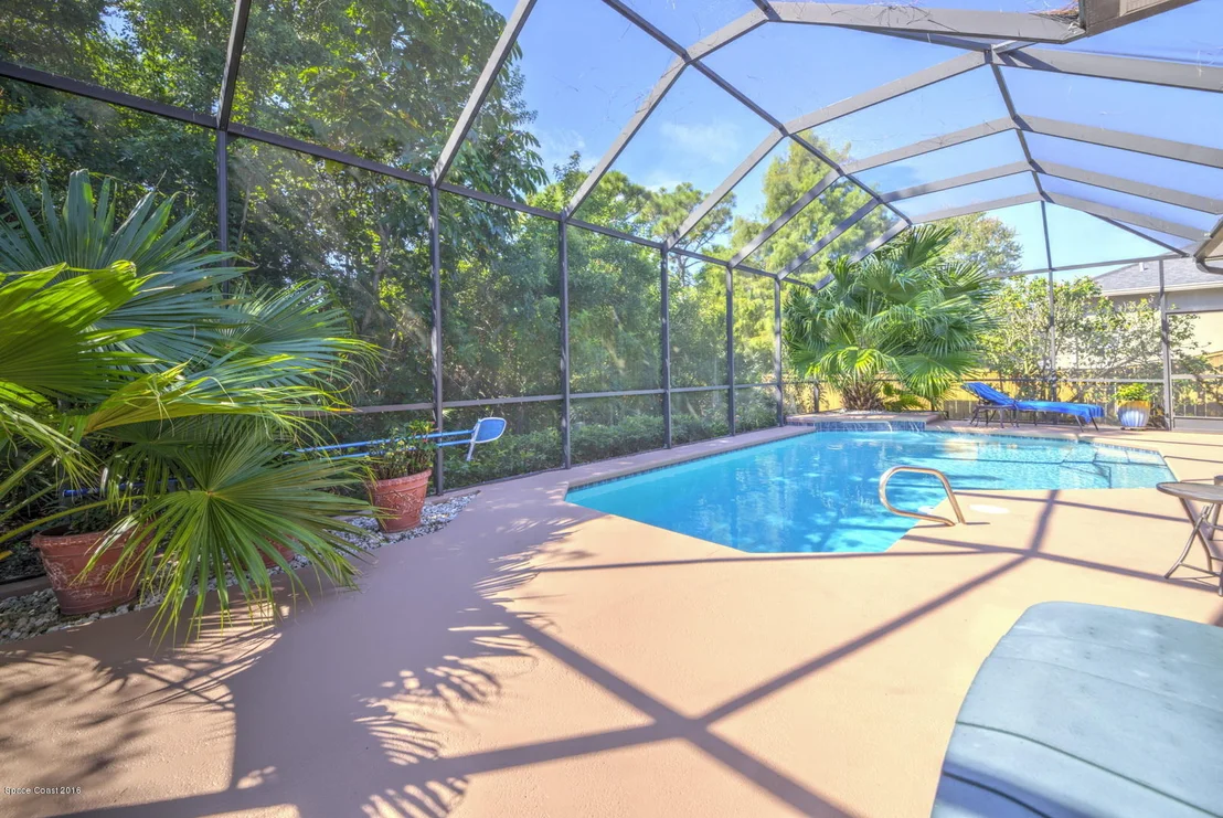 Photo of 4668 Alamanda Drive