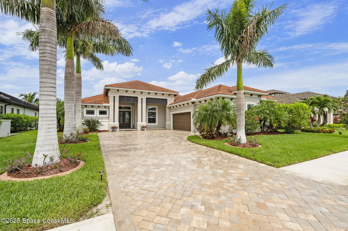 Photo of 7962 Barrosa Circle