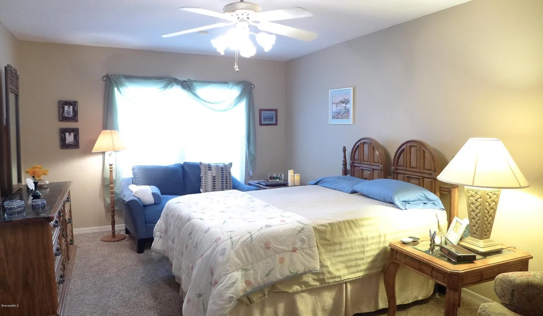Photo of 836 NE Bracken Terrace