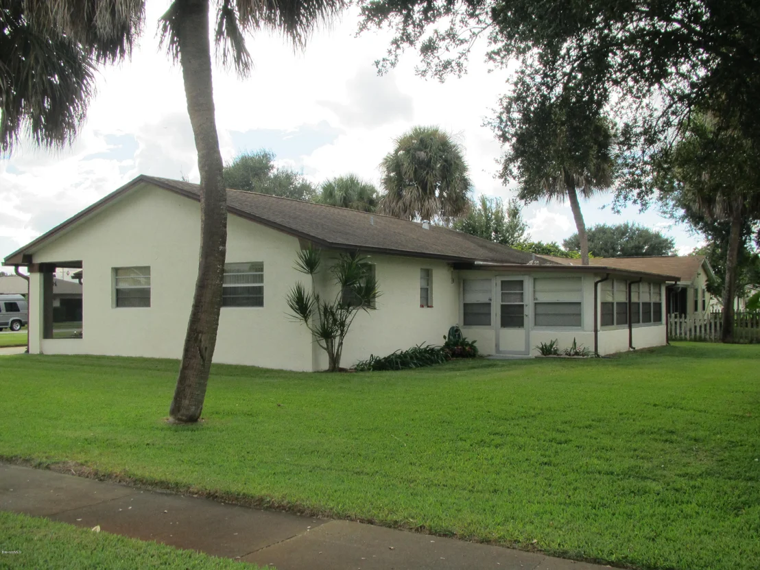 Photo of 1870 Tallpalm Road