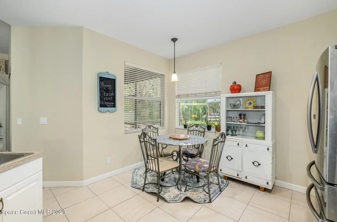Photo of 577 Gardendale Circle SE