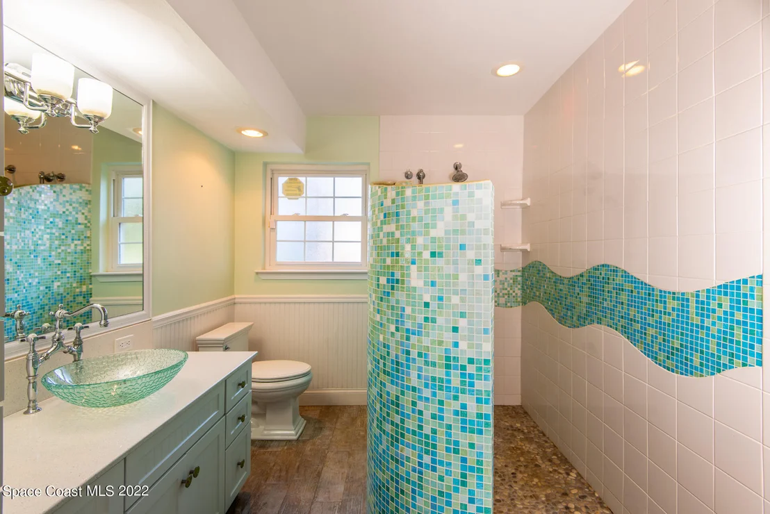 Photo of 935 Whitmire Drive