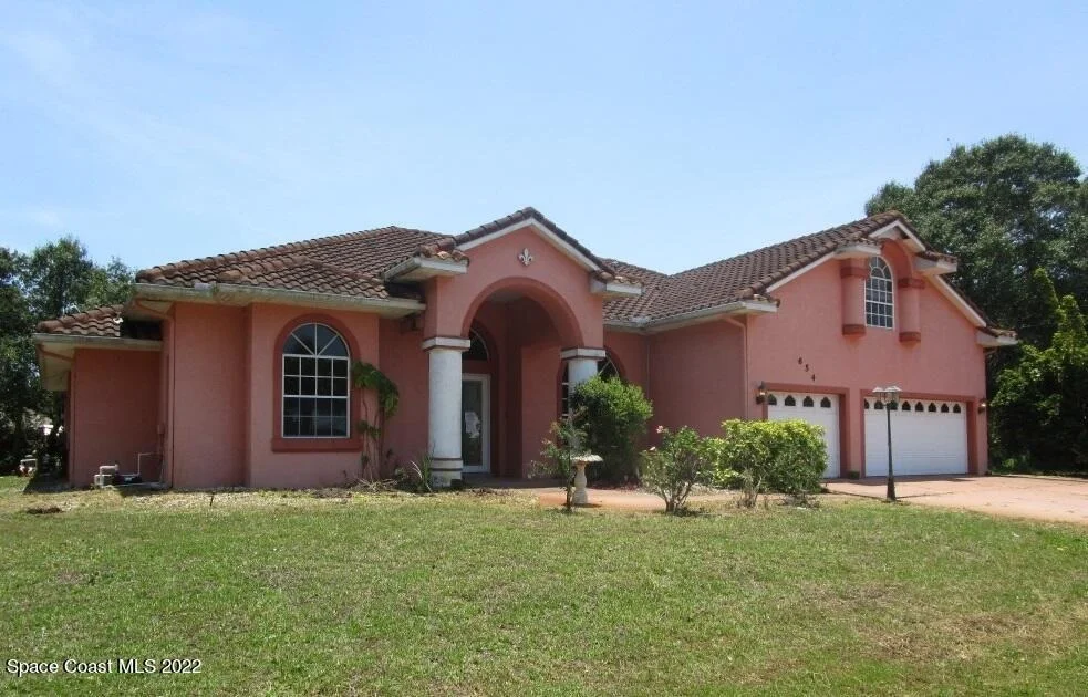 Photo of 654 Cavern Terrace