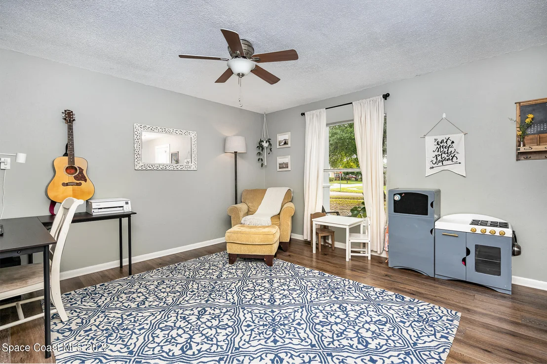 Photo of 1728 Hubbard Drive