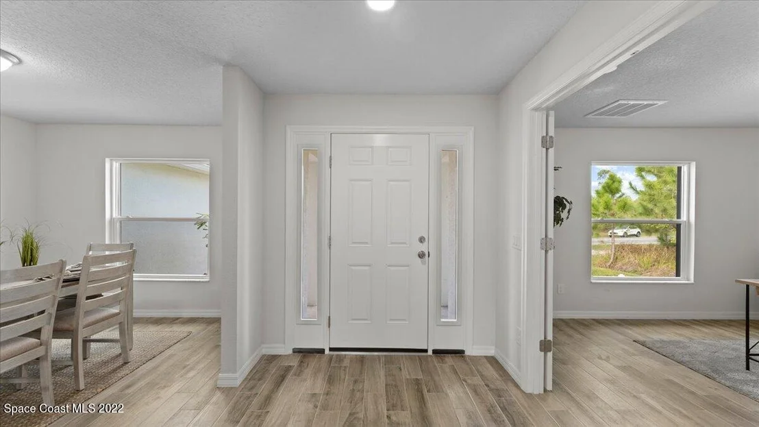 Photo of 1741 Cogan Drive