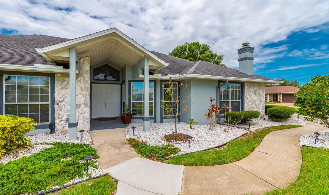 Photo of 548 Crystal Lake Drive