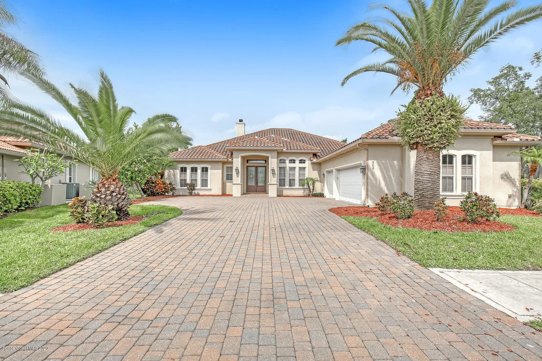 Photo of 902 Nelson Drive