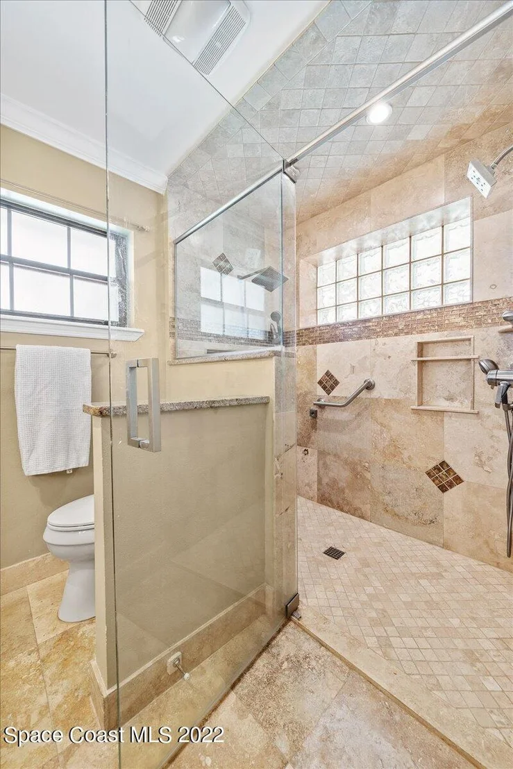 Photo of 655 Jackson Court