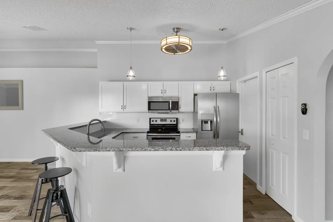 Photo of 239 Mcclain Dr