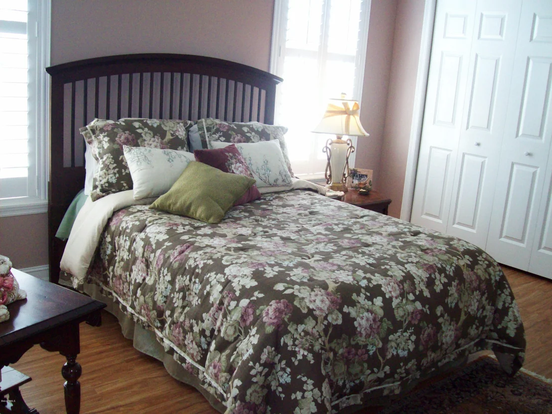 Photo of 1143 Vestavia Circle
