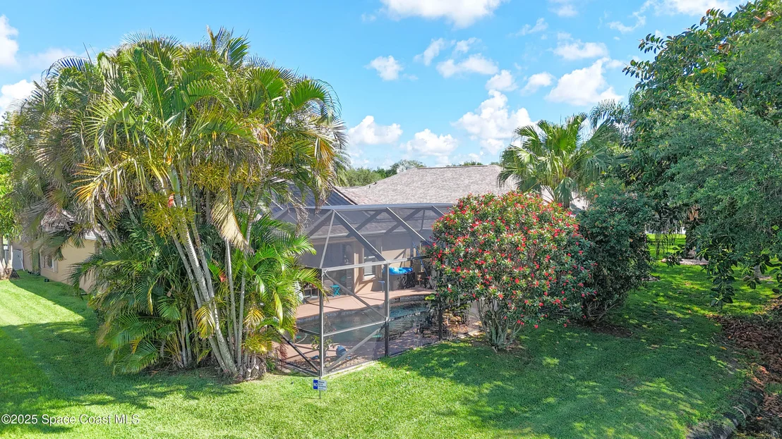Photo of 2570 Stratford Pointe Drive