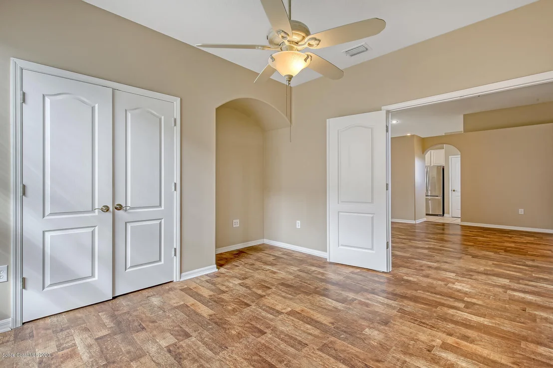 Photo of 4949 Worthington Circle