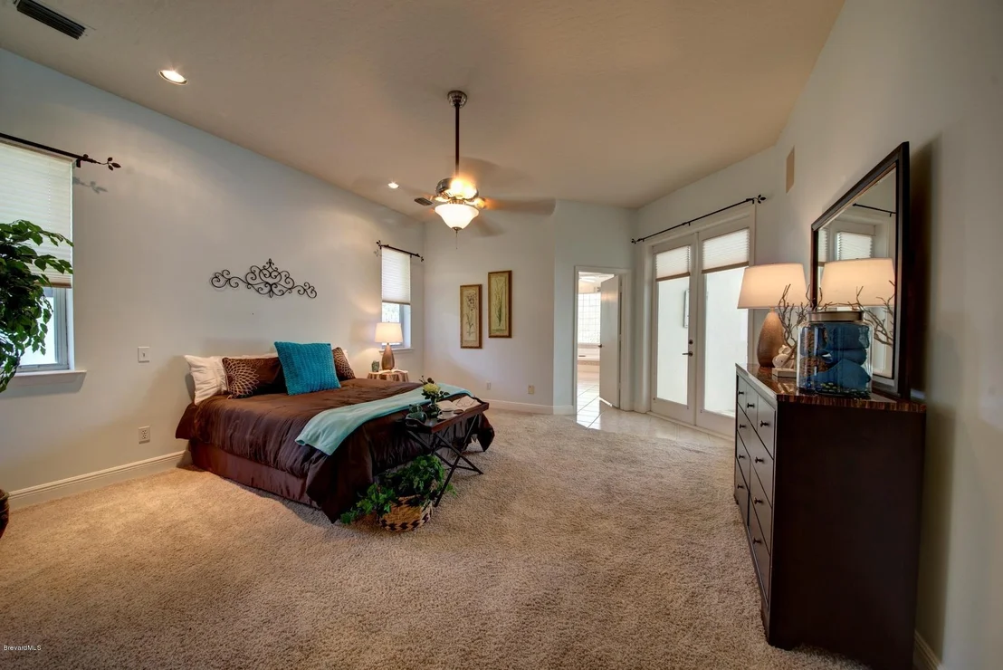 Photo of 812 Sanderling Drive