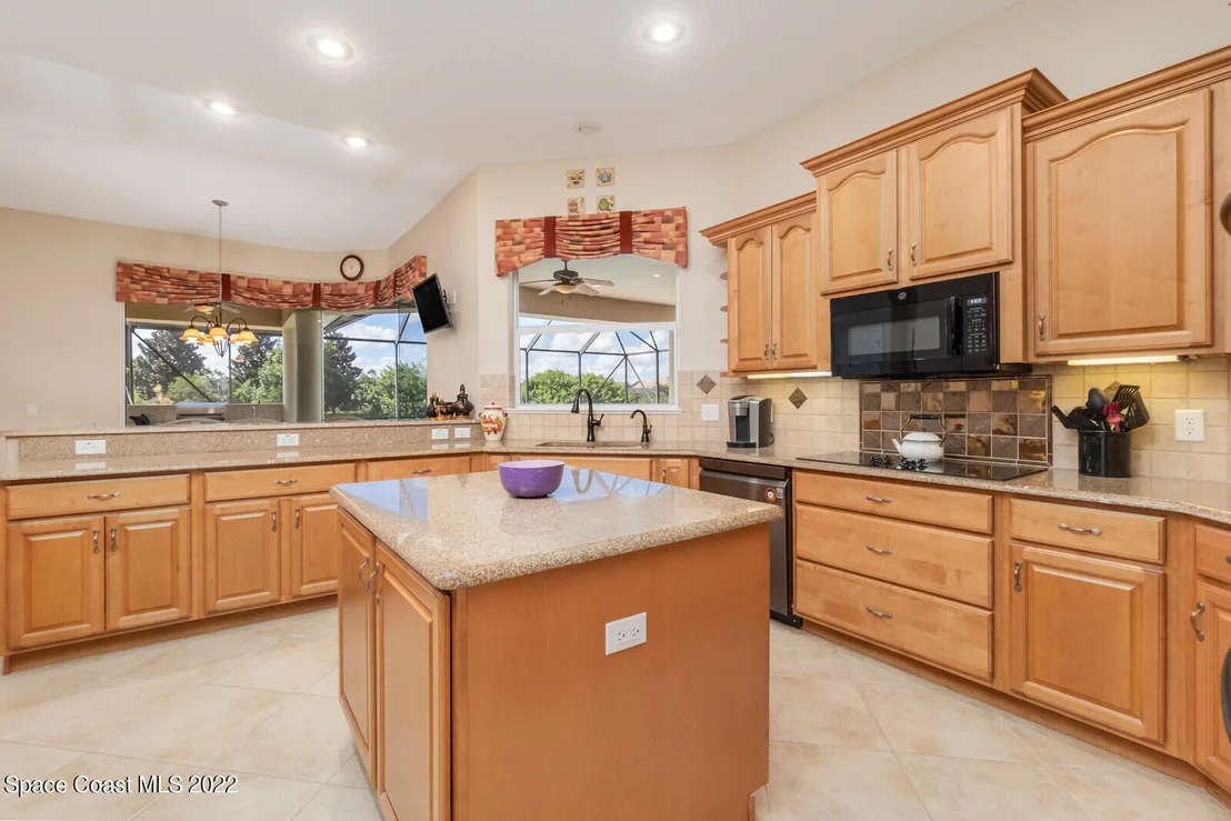 Photo of 4270 Stoney Point Road