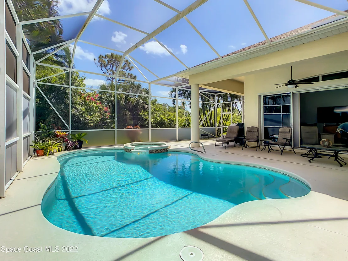 Photo of 862 Thrasher Drive