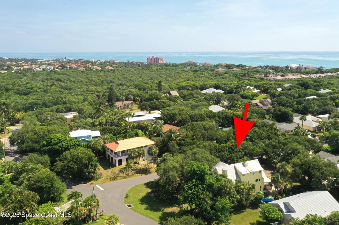 Photo of 5875 Riverside Drive