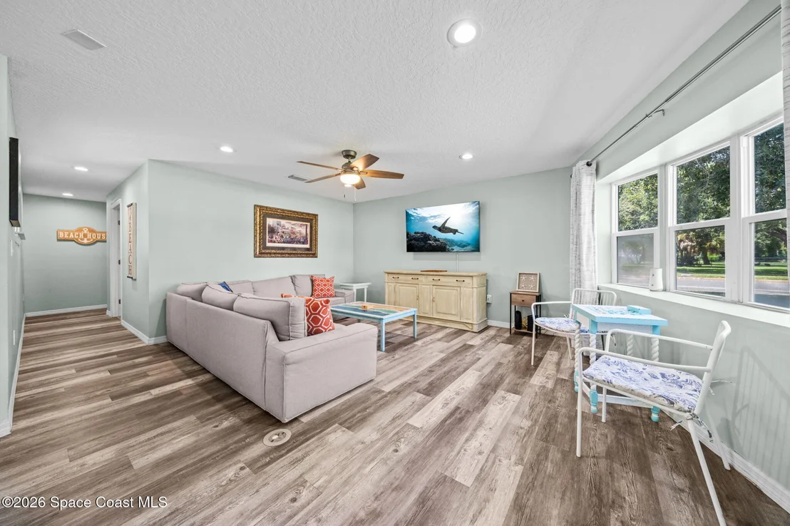 Photo of 232 Circle Drive