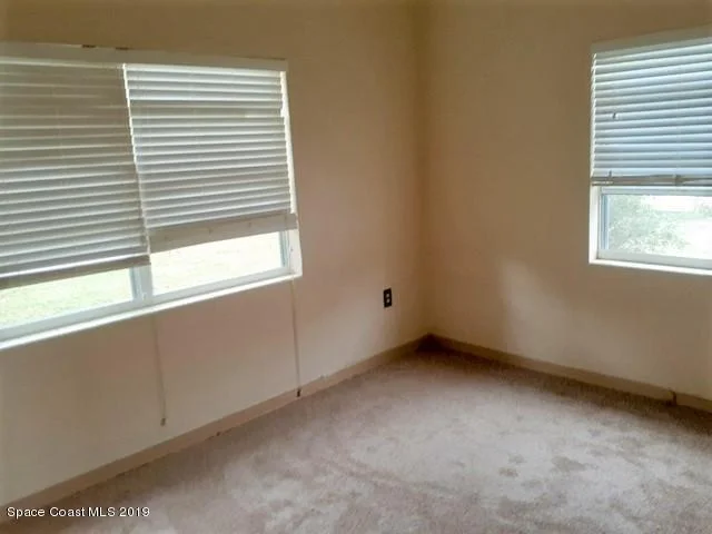 Photo of 637 Denise Drive