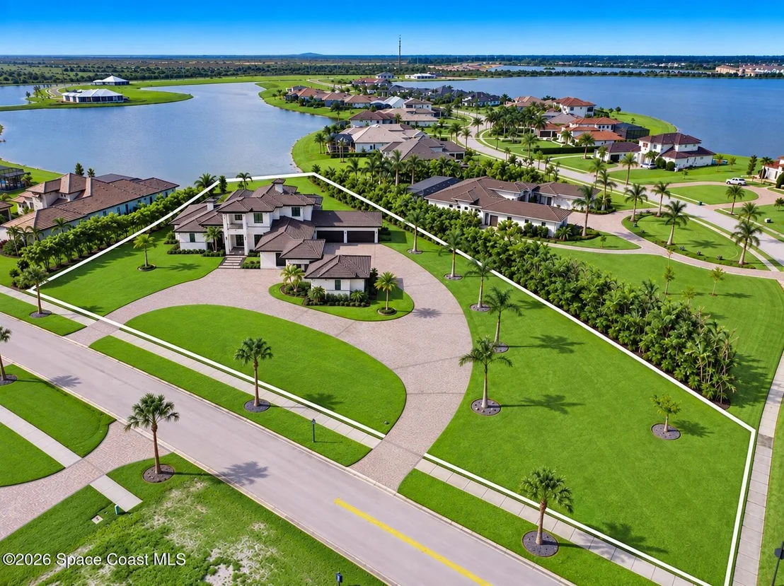 Photo of 3618 Lake Adelaide Place