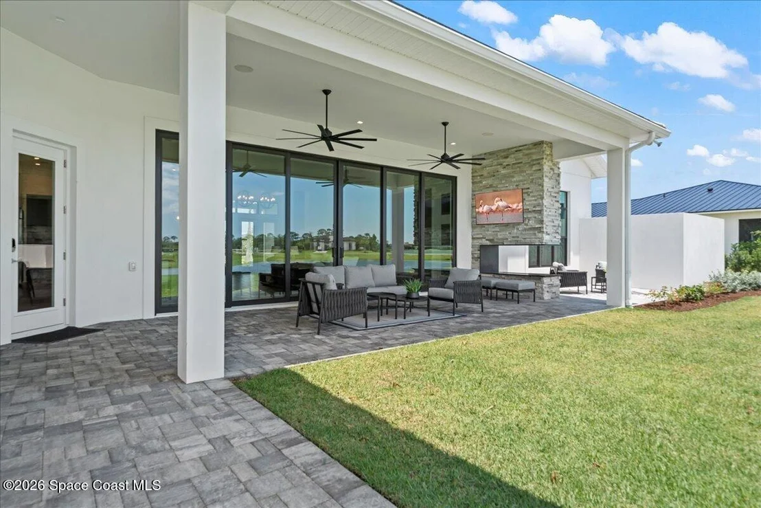 Photo of 3769 Lake Adelaide Place