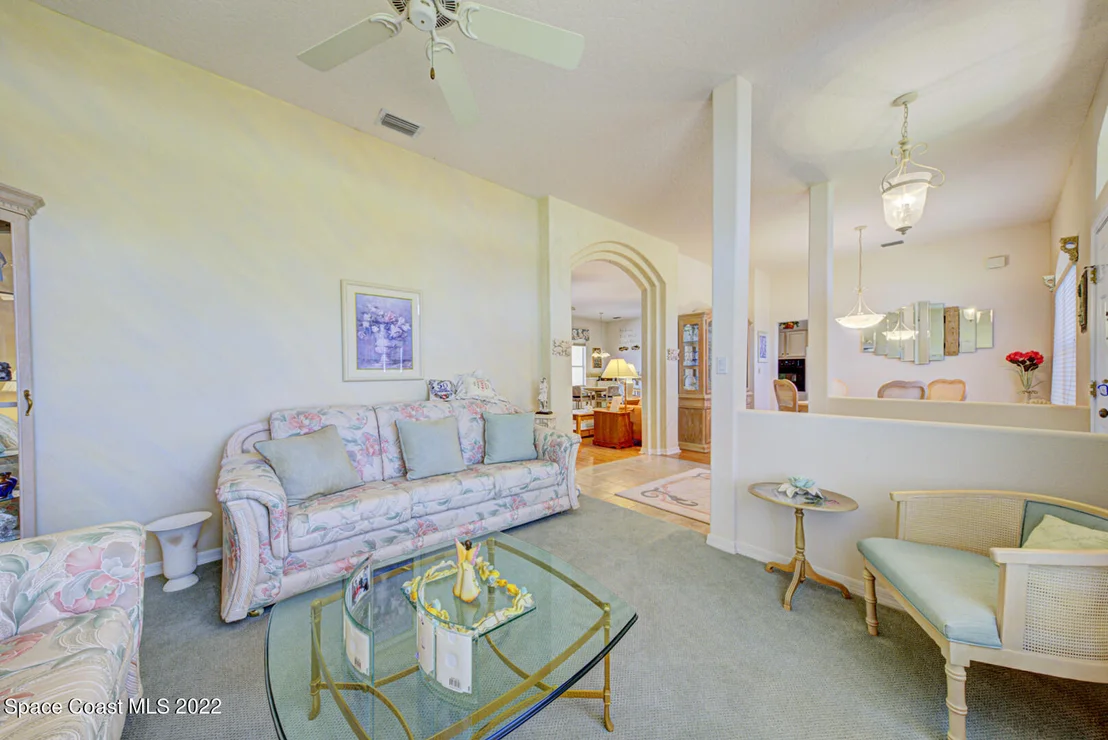 Photo of 5948 Newbury Circle