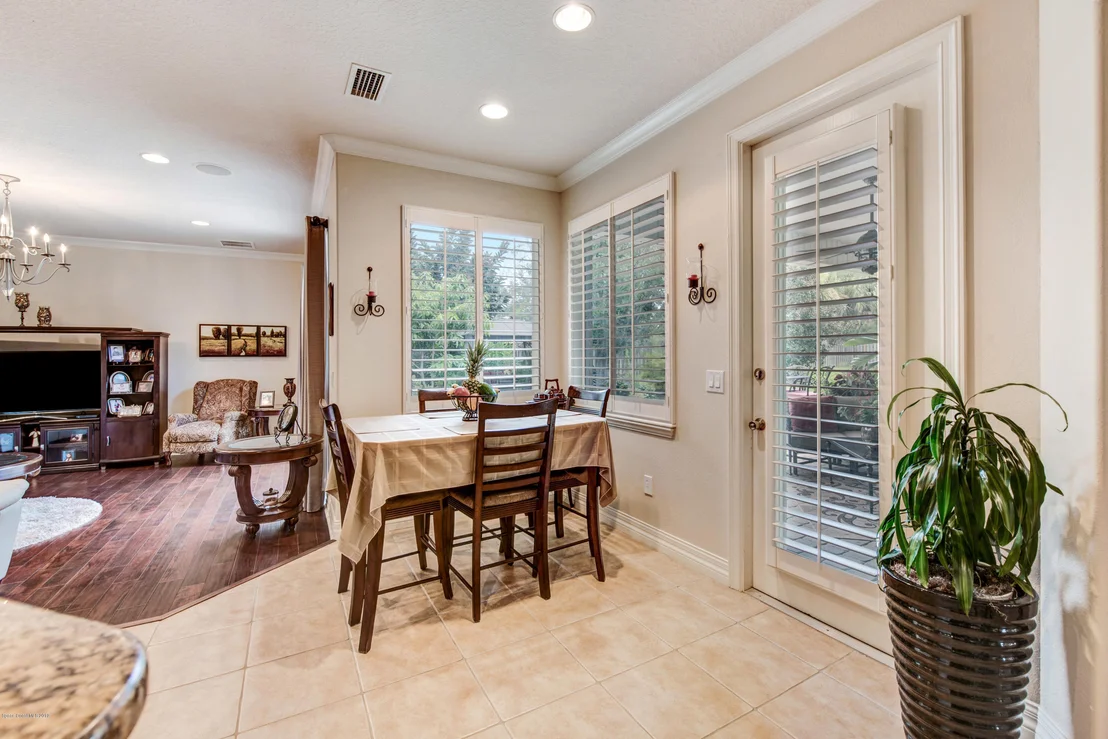 Photo of 2045 Botanica Circle