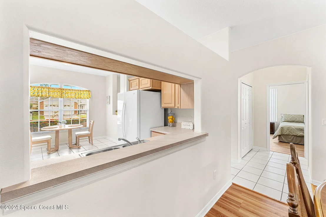 Photo of 987 S Fork Circle