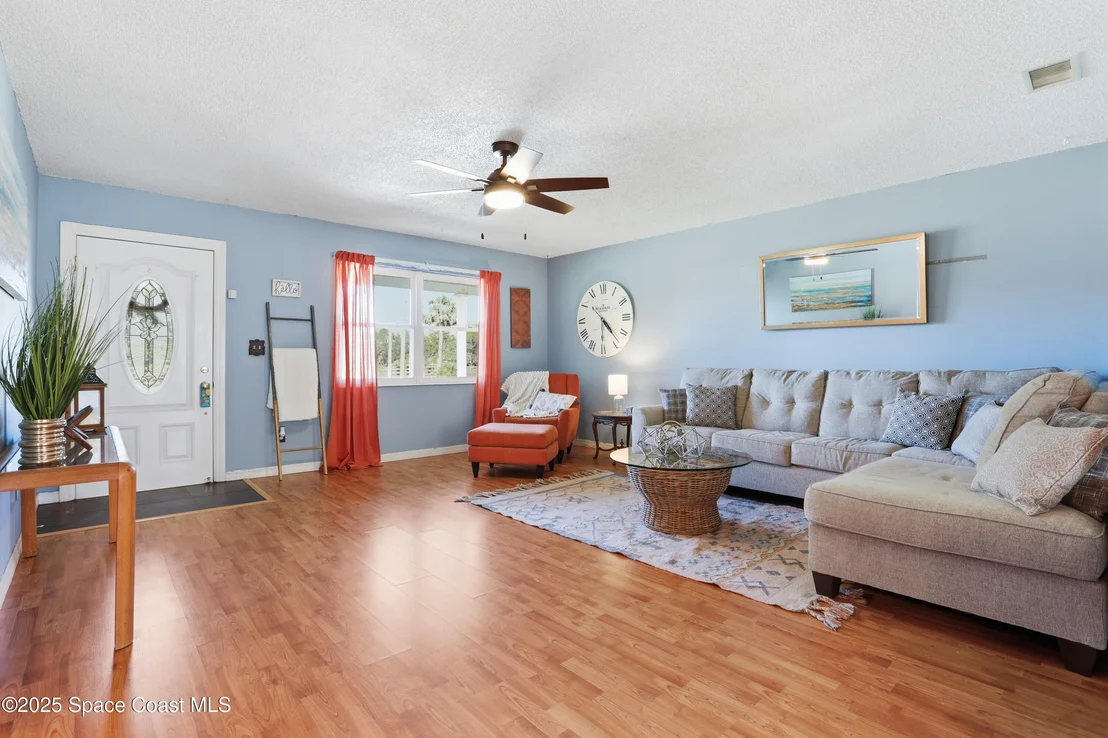 Photo of 3929 Burkholm Road
