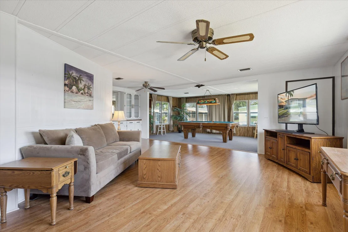 Photo of 554 Ruth Circle