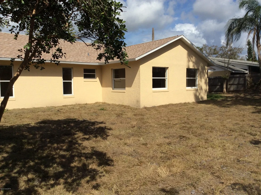 Photo of 6361 Hudson Road