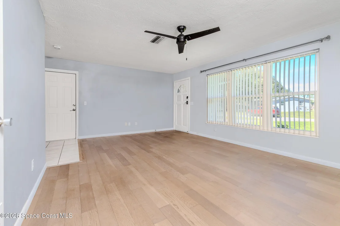 Photo of 977 Kaufman Street