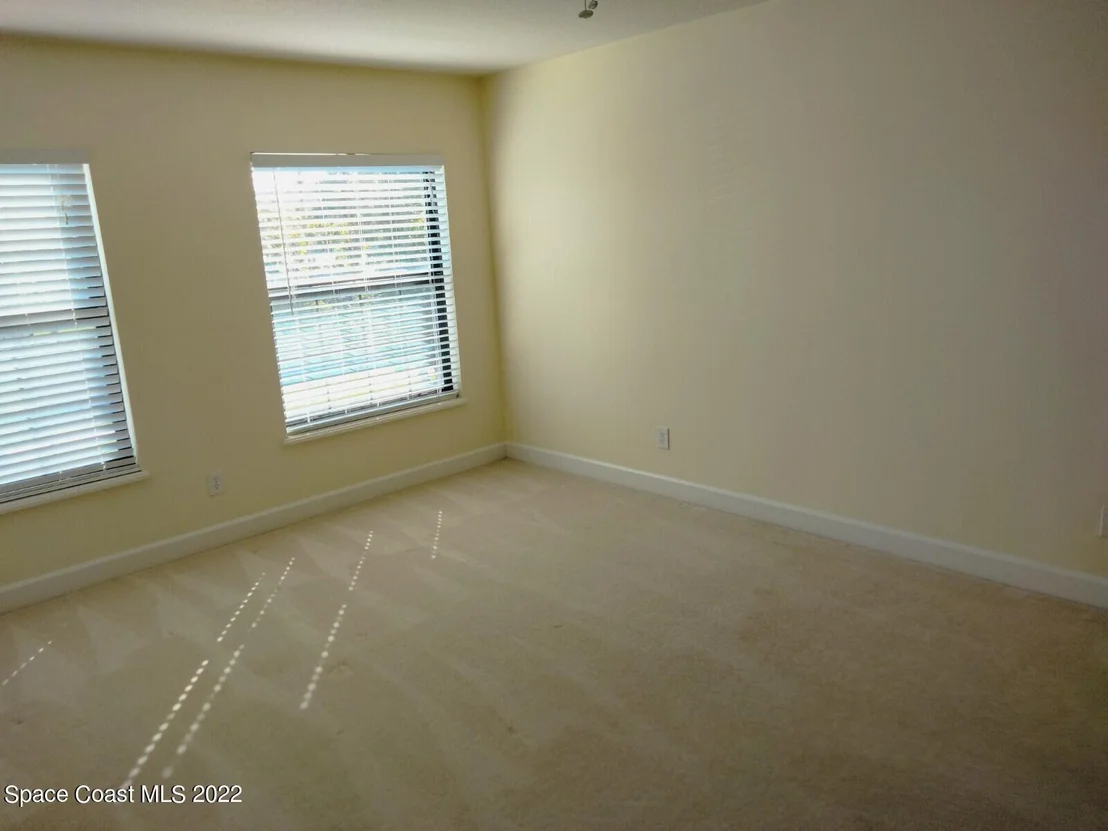 Photo of 1242 United Drive