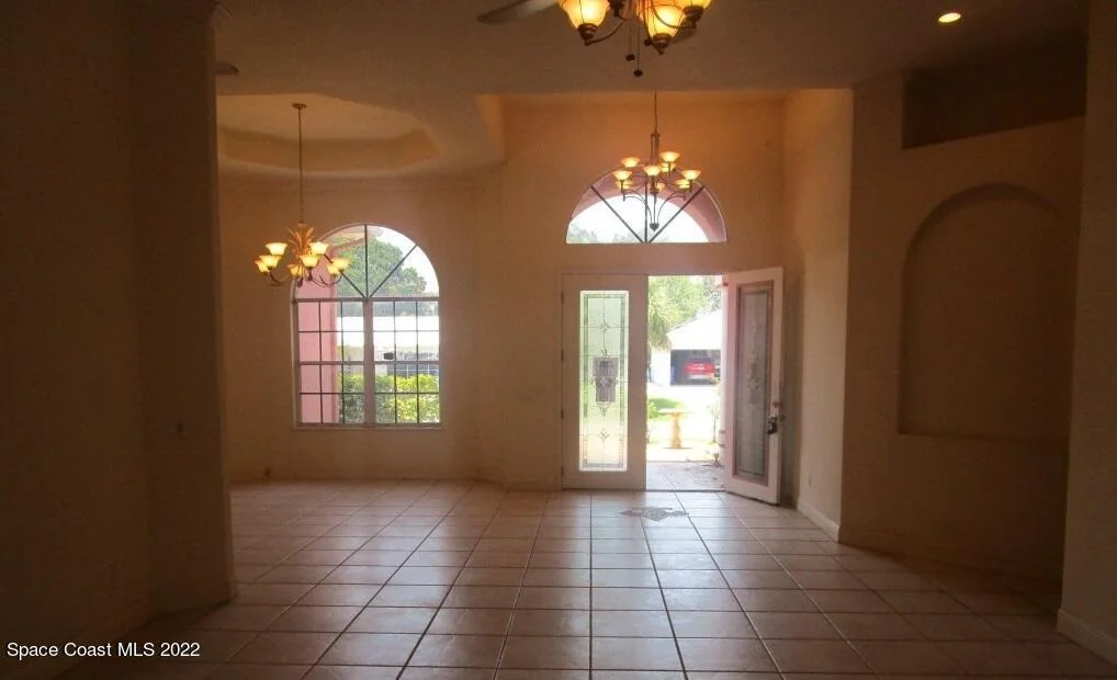 Photo of 654 Cavern Terrace