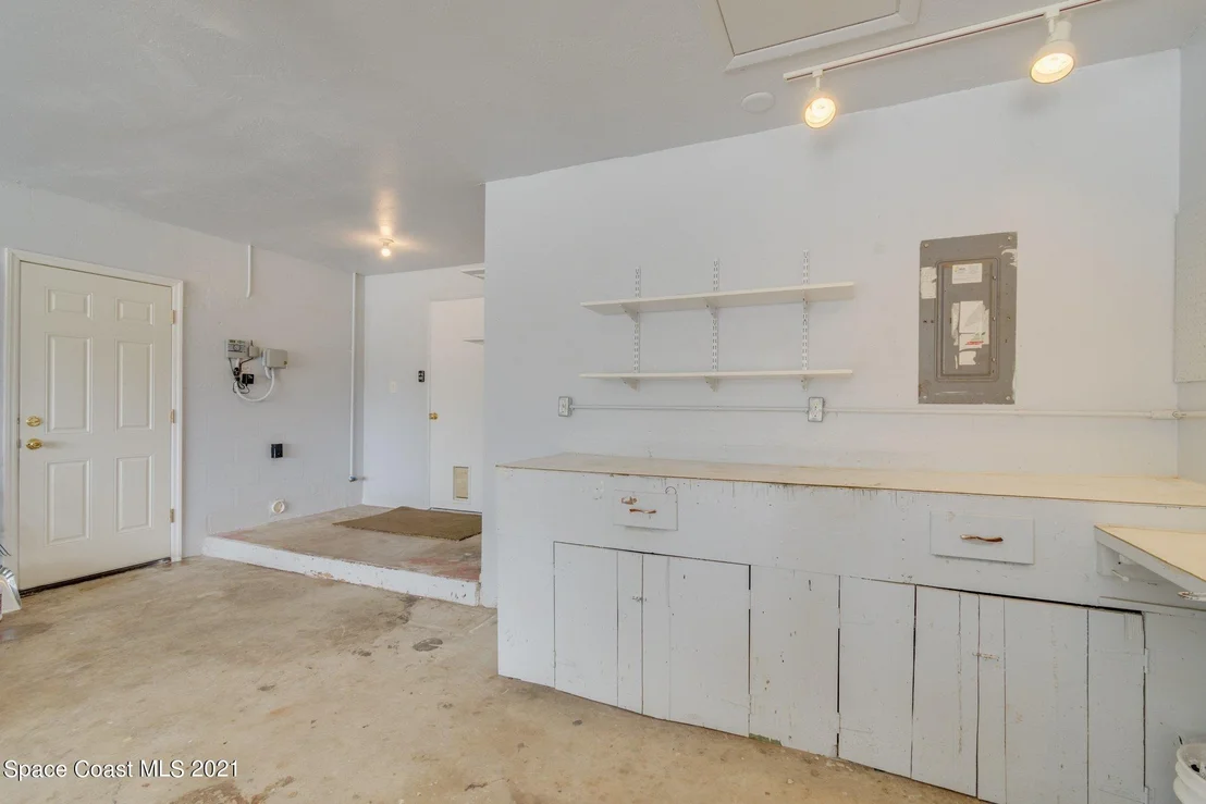 Photo of 910 Jefferson Road