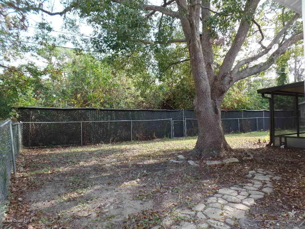 Photo of 1720 Golfview Drive