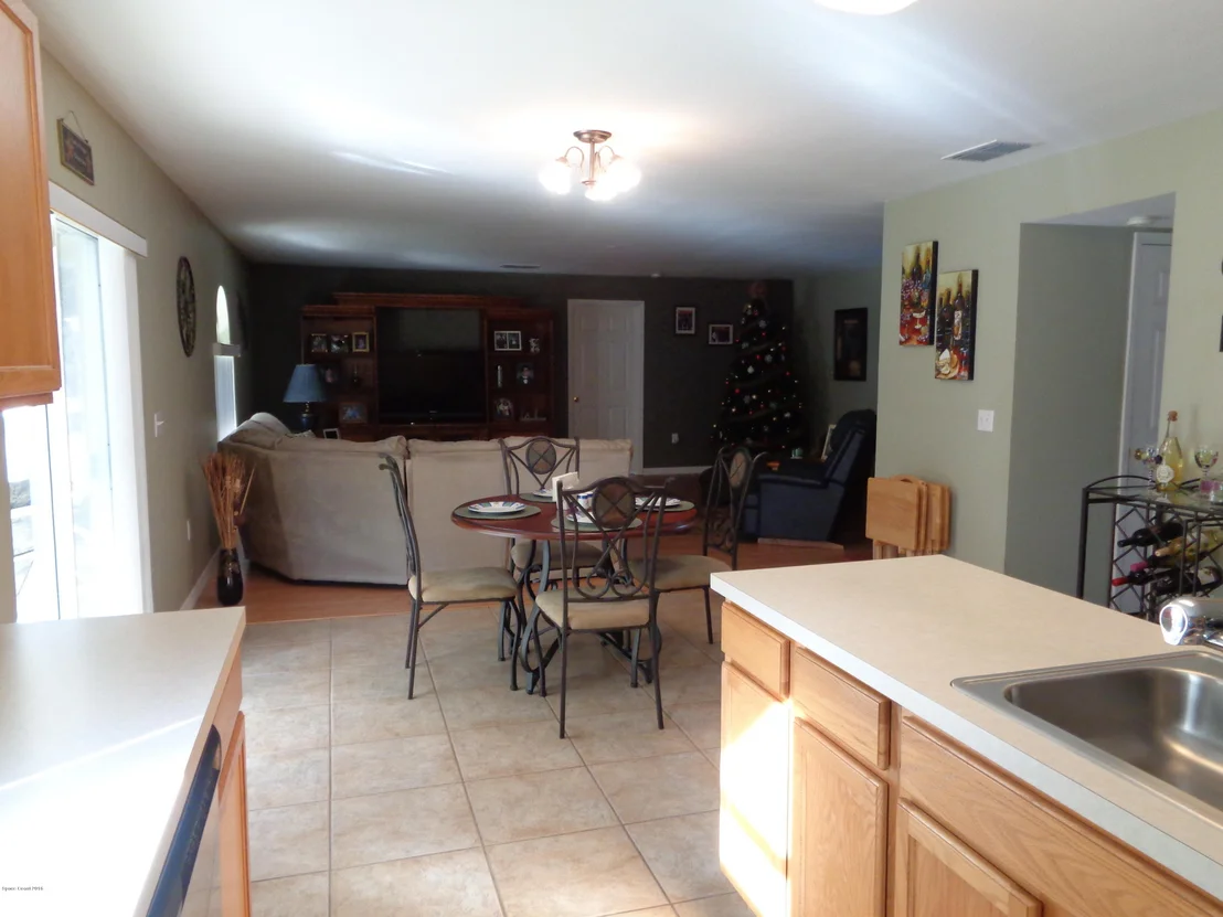 Photo of 1403 Sorento Circle