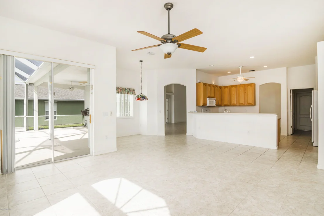 Photo of 4877 Alamanda Drive