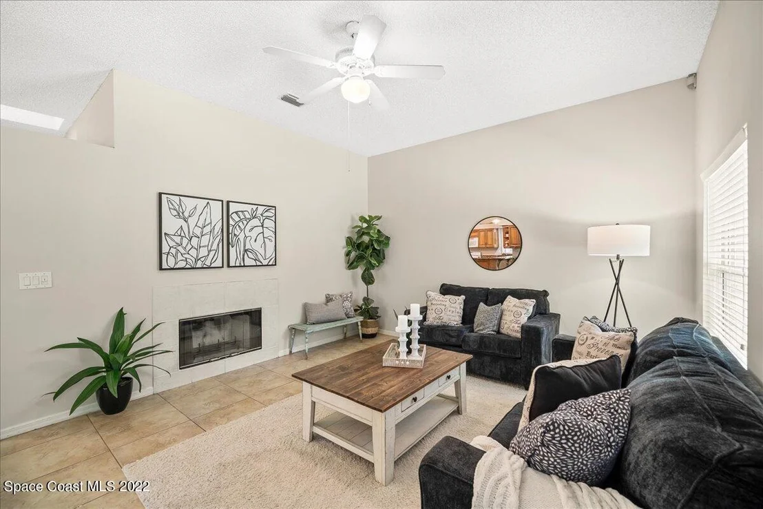 Photo of 2340 Cox Road