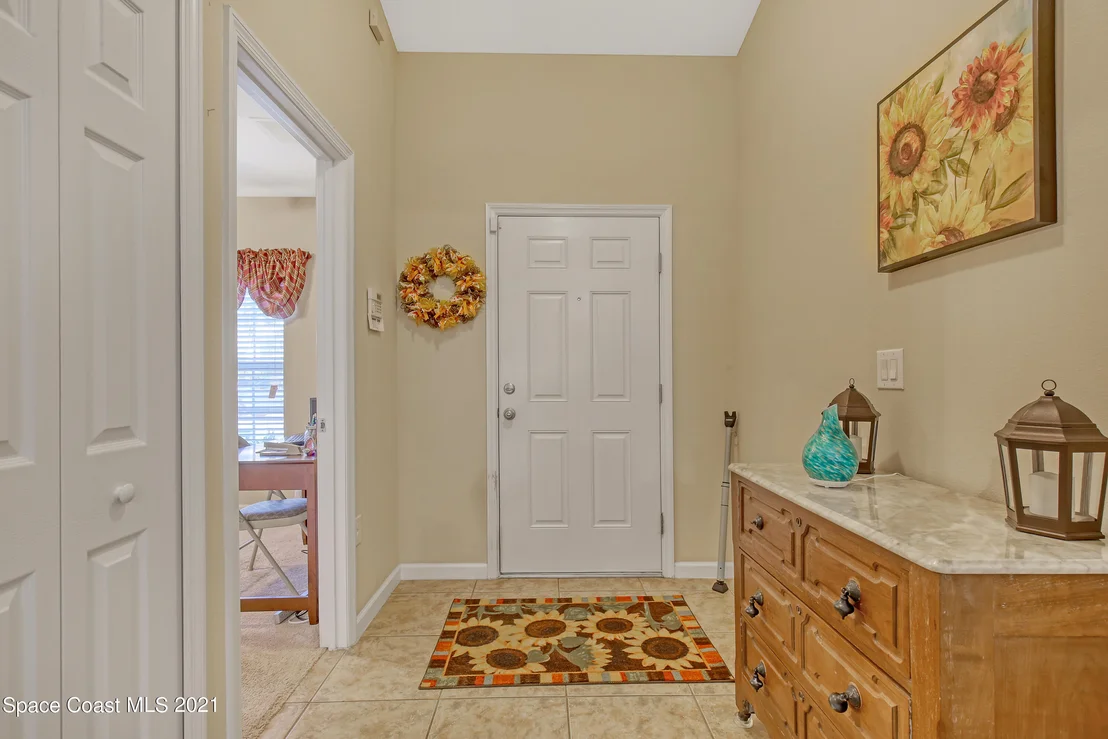 Photo of 1556 Litchfield Drive