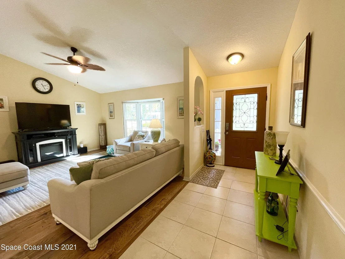 Photo of 7204 Roberts Road
