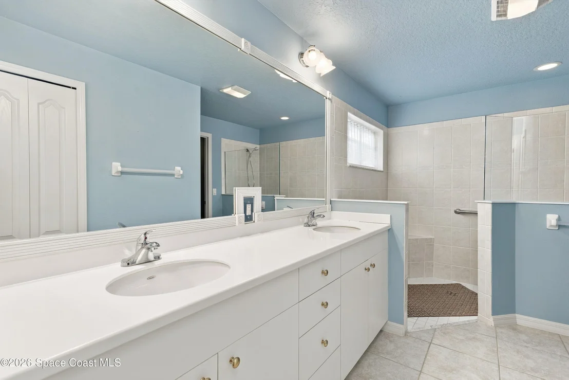 Photo of 3642 Shawnee Lane