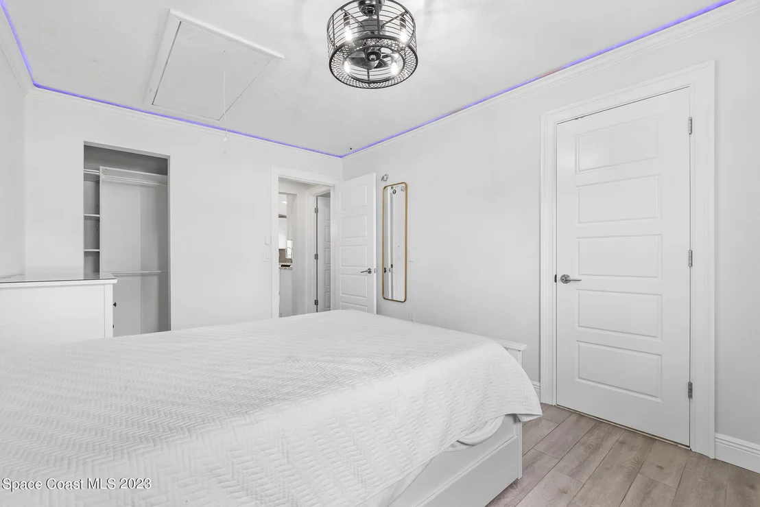 Photo of 3448 Jupiter Boulevard SE