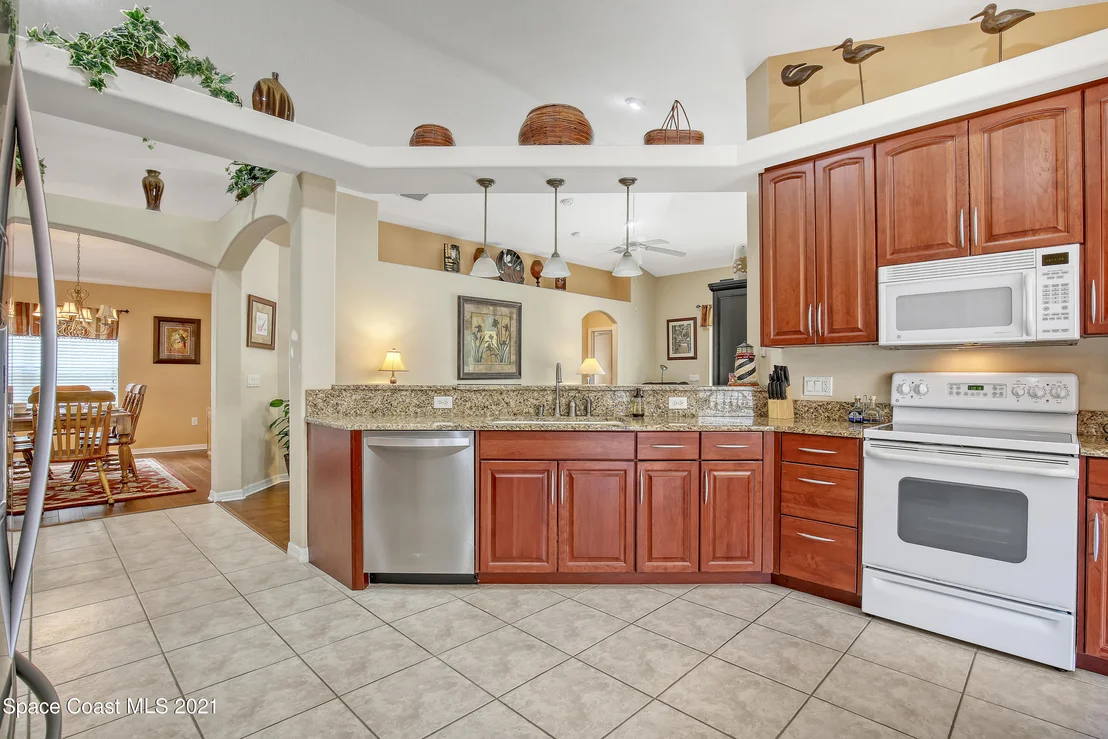 Photo of 6915 Renshaw Drive