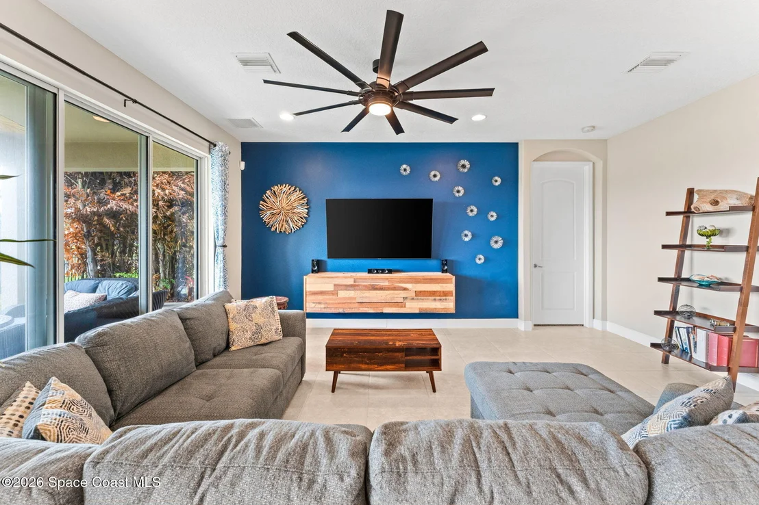 Photo of 7343 Poulicny Lane
