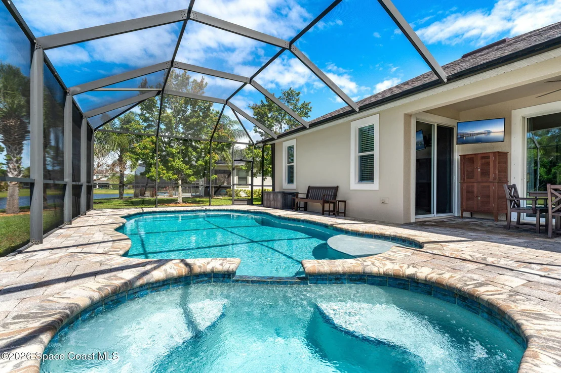 Photo of 8533 Drayton Circle