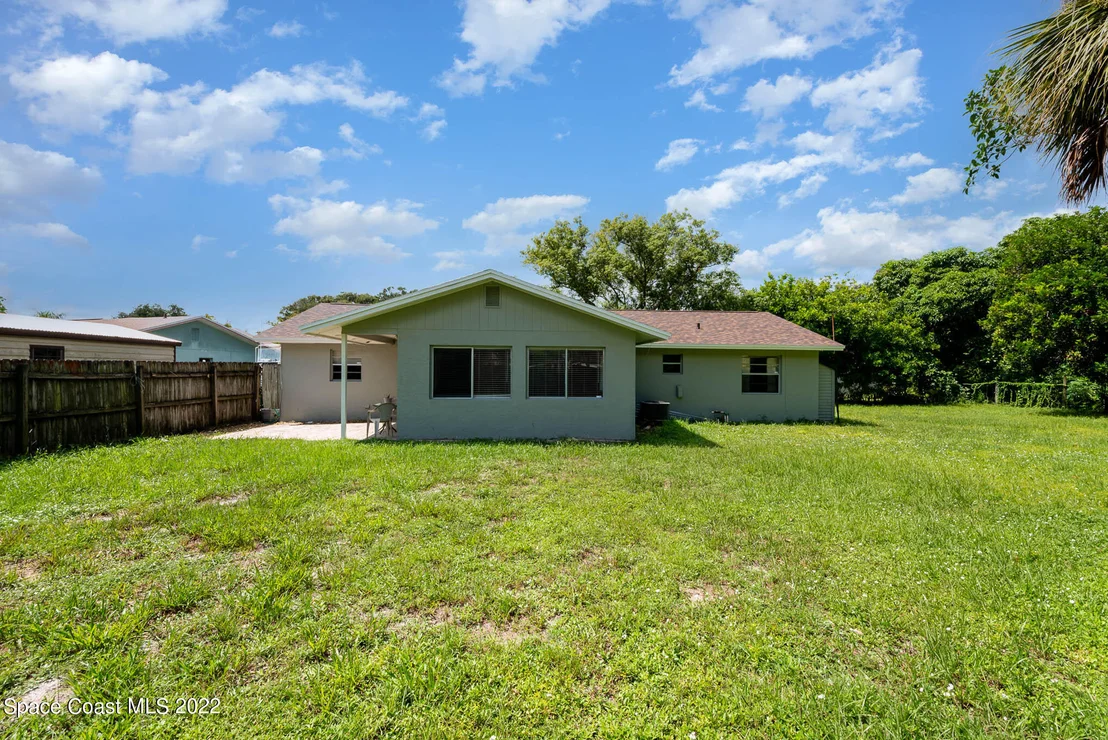 Photo of 2149 Circlewood Drive