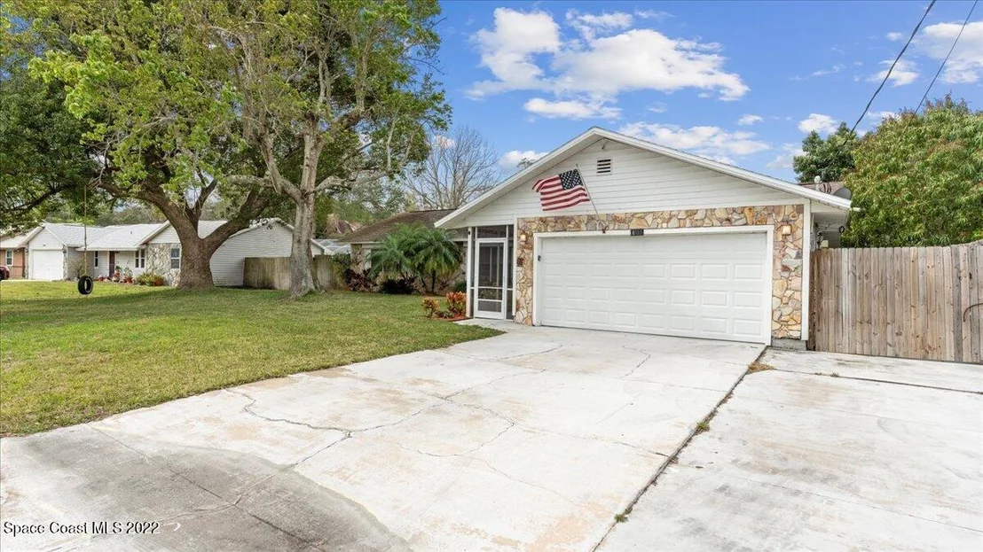 Photo of 6550 Beggs Terrace
