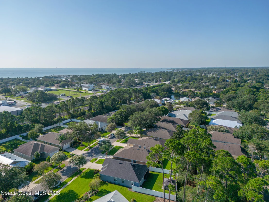 Photo of 362 Waterside Circle