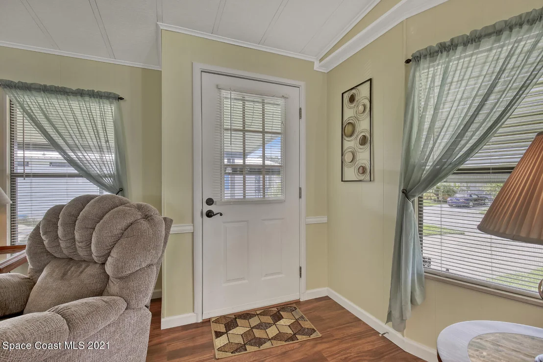 Photo of 513 Susan Drive