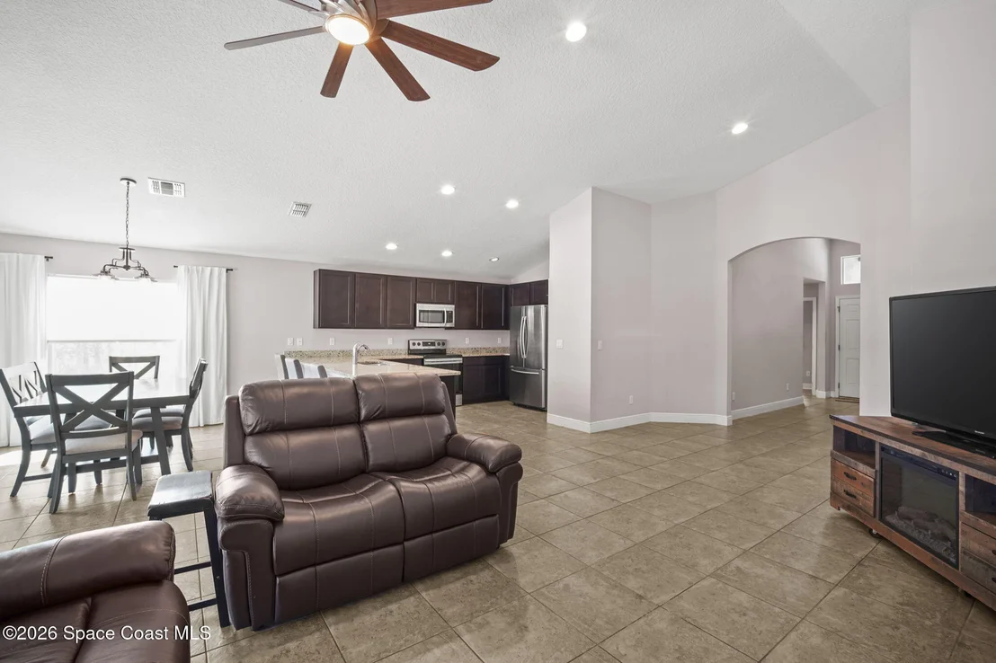 Photo of 20347 Starry Street